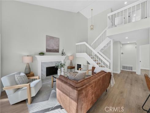43 Oxbow Creek , Laguna Hills, CA