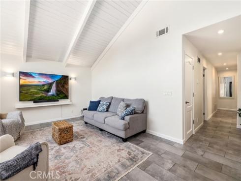 25132 Southport Street, Laguna Hills, CA