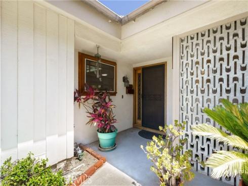 25122 Champlain , Laguna Hills, CA
