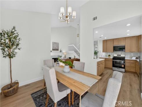 43 Oxbow Creek , Laguna Hills, CA