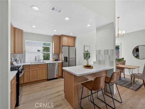 43 Oxbow Creek , Laguna Hills, CA
