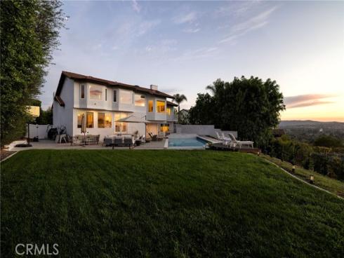 24891 Buckskin Drive, Laguna Hills, CA