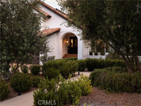 24891 Buckskin Drive, Laguna Hills, CA