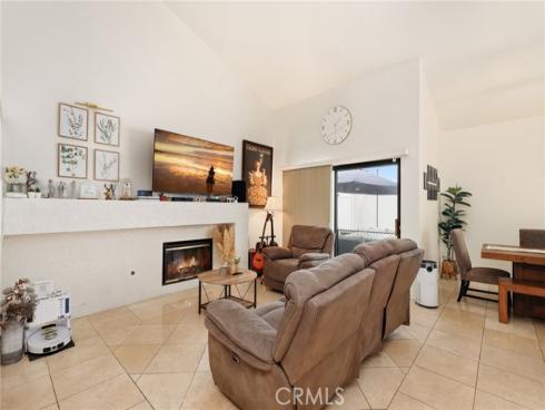 22 Rocky Creek Lane, Laguna Hills, CA
