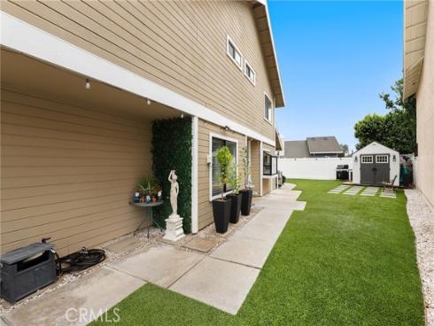 22 Rocky Creek Lane, Laguna Hills, CA
