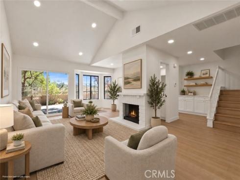 18 Clover Hill 115 Lane, Laguna Hills, CA
