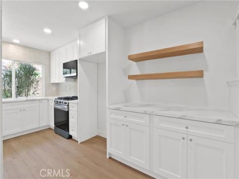 18 Clover Hill 115 Lane, Laguna Hills, CA