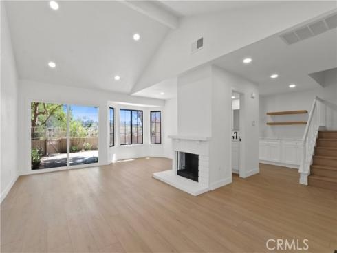 18 Clover Hill 115 Lane, Laguna Hills, CA