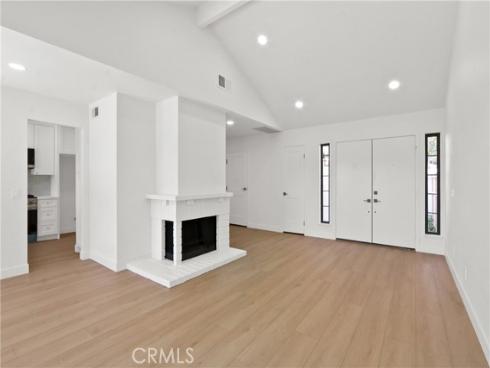 18 Clover Hill 115 Lane, Laguna Hills, CA