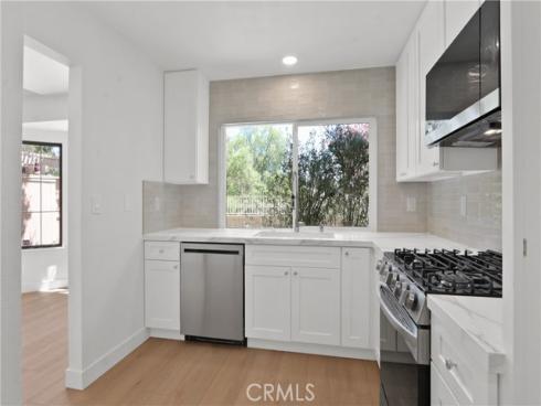 18 Clover Hill 115 Lane, Laguna Hills, CA