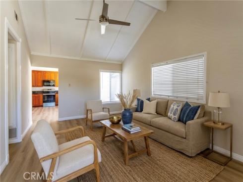 22862 Caminito Manresa 16 , Laguna Hills, CA