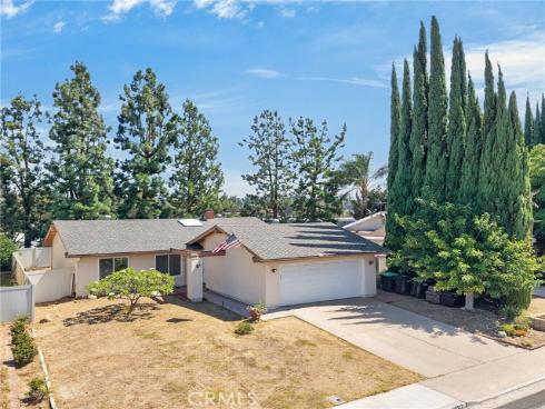 25102 La Suen Road, Laguna Hills, CA