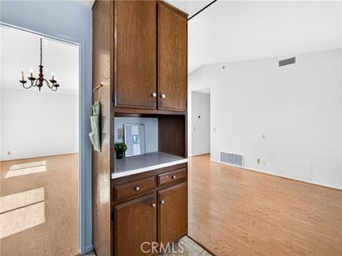 25102 La Suen Road, Laguna Hills, CA