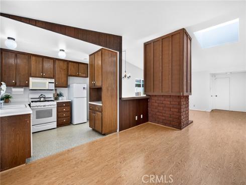 25102 La Suen Road, Laguna Hills, CA