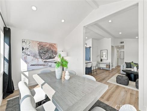 19 Indian Hill , Laguna Hills, CA