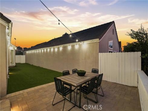 19 Indian Hill , Laguna Hills, CA