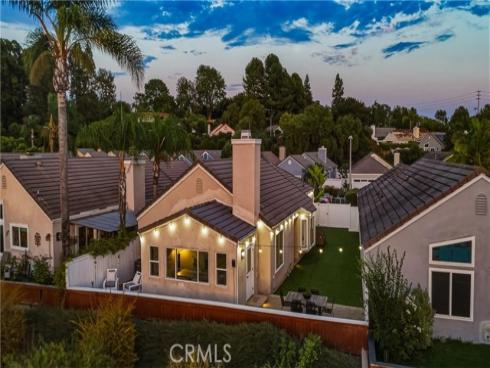 19 Indian Hill , Laguna Hills, CA