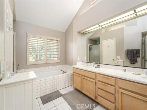 23  Landing  , Laguna Niguel, CA