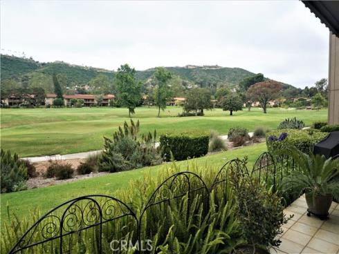 31605 E Nine  61F  Drive, Laguna Niguel, CA