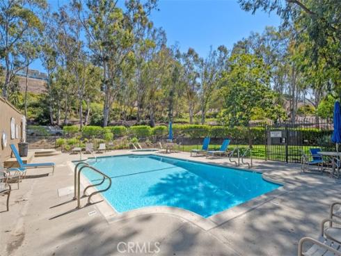 31605 E Nine  61F  Drive, Laguna Niguel, CA