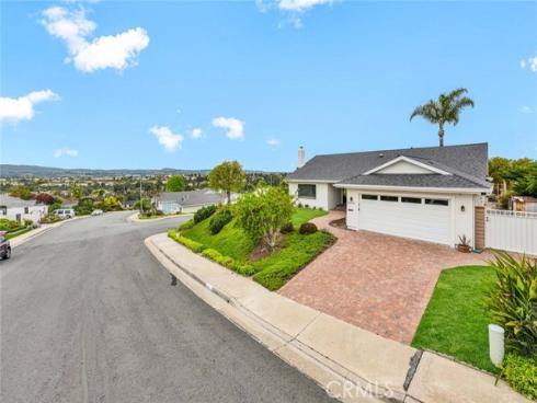 25141  Nueva Vista   Drive, Laguna Niguel, CA