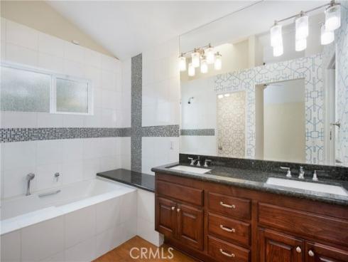 19 Byron Close , Laguna Niguel, CA