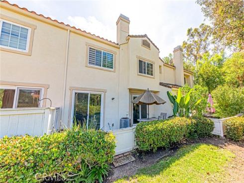 17  Chandon  , Laguna Niguel, CA