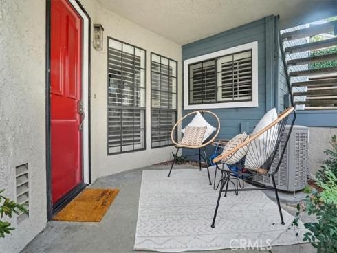 24245 Avenida De Las Flores