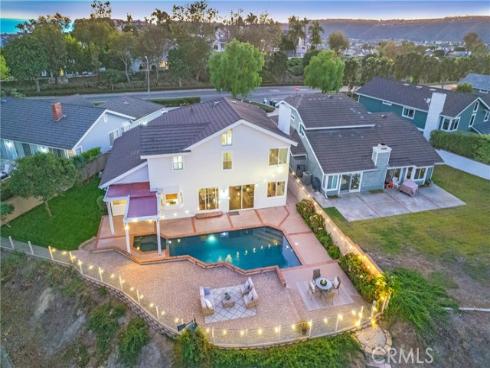 31  Russell  , Laguna Niguel, CA