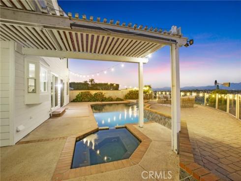 31  Russell  , Laguna Niguel, CA