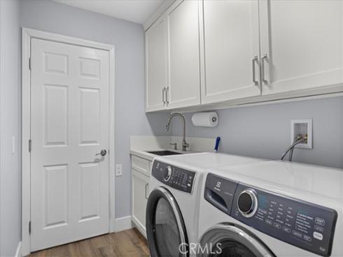 29931  Happy Sparrow  , Laguna Niguel, CA