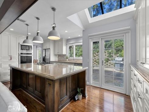 29931  Happy Sparrow  , Laguna Niguel, CA