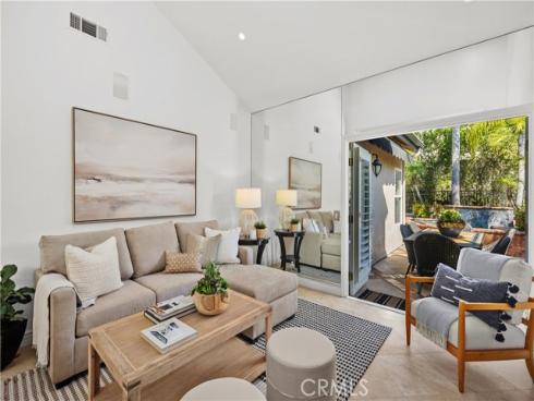 2 Milos , Laguna Niguel, CA