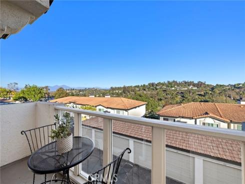 30902  Clubhouse Drive  6H , Laguna Niguel, CA