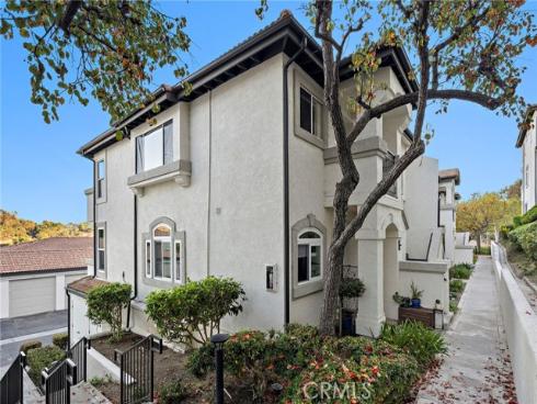 30902  Clubhouse Drive  6H , Laguna Niguel, CA