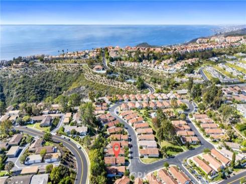 23002  Via Cruz  , Laguna Niguel, CA