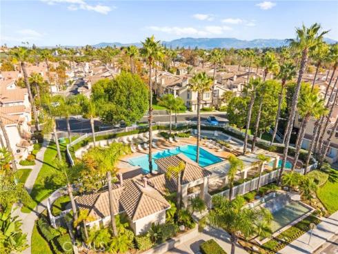 25203  Via Azul  , Laguna Niguel, CA