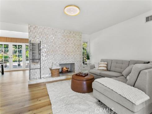 24135  Las Naranjas  , Laguna Niguel, CA