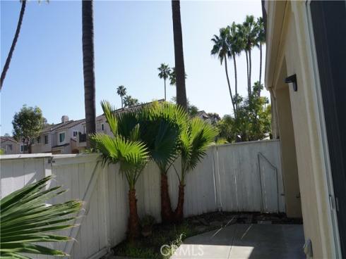 87  Chandon  , Laguna Niguel, CA