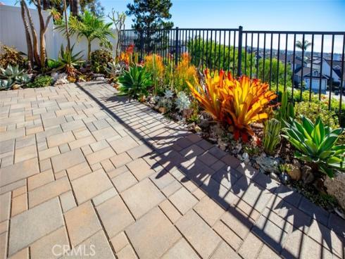 33  Windcrest  , Laguna Niguel, CA