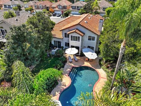 2 High Bluff , Laguna Niguel, CA