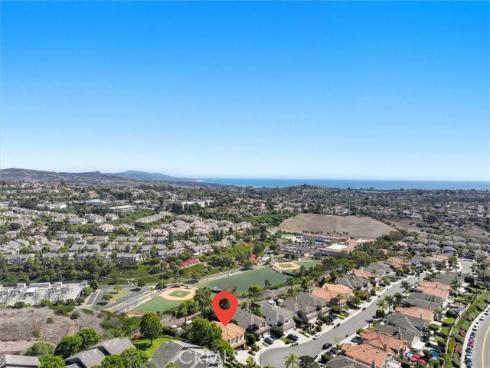 2 High Bluff , Laguna Niguel, CA