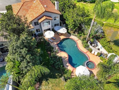 2 High Bluff , Laguna Niguel, CA