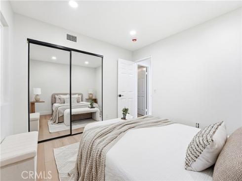 20  Center   Court, Laguna Niguel, CA