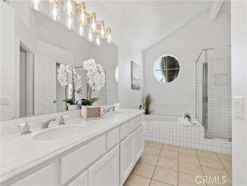 20  Vienna  , Laguna Niguel, CA