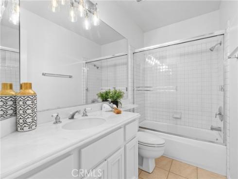 20  Vienna  , Laguna Niguel, CA