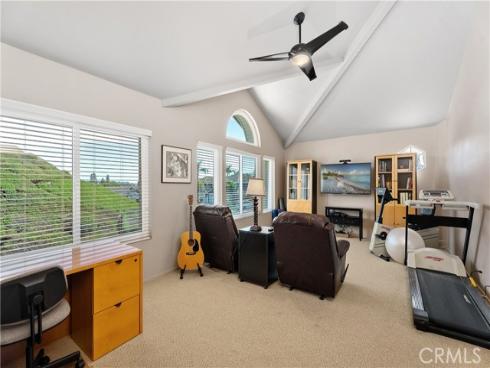 51  Hancock  , Laguna Niguel, CA