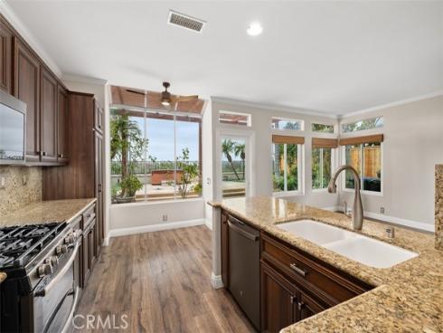 10  Narbonne  , Laguna Niguel, CA