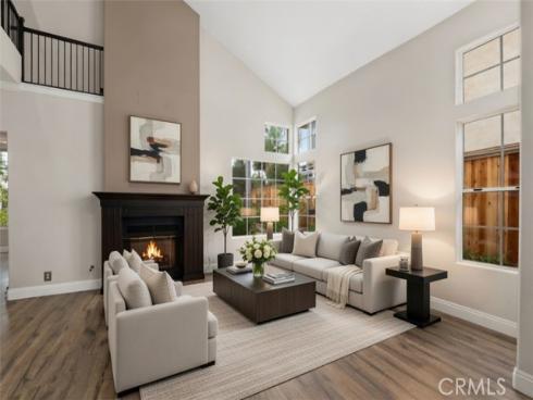 10  Narbonne  , Laguna Niguel, CA