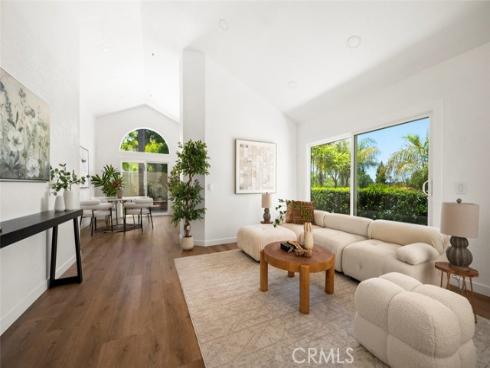 4  Saint Martin  , Laguna Niguel, CA